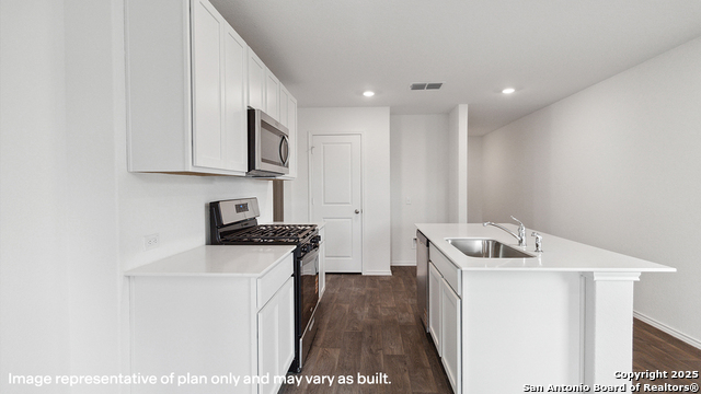 4242 Marjoram Landing Property Photo 5