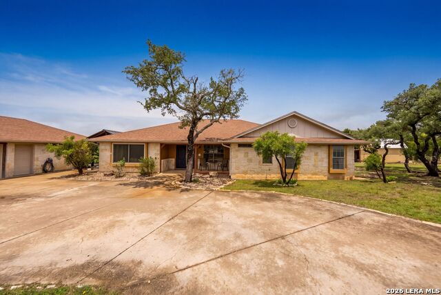 139 N Drew Property Photo 2