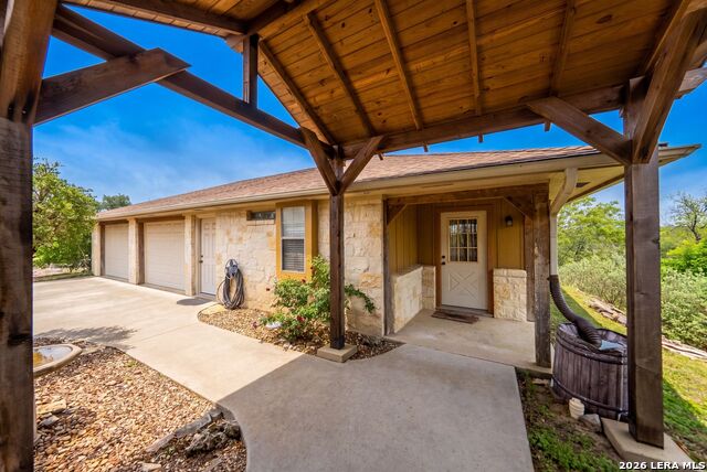 139 N Drew Property Photo 7