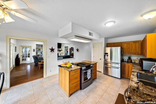 139 N Drew Property Photo 16