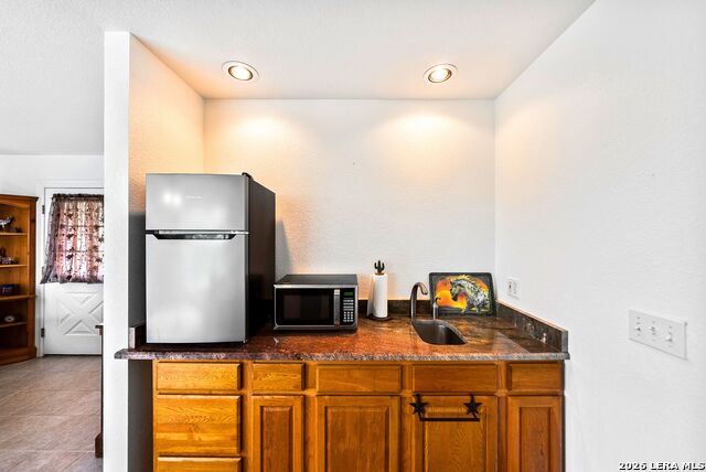 139 N Drew Property Photo 36