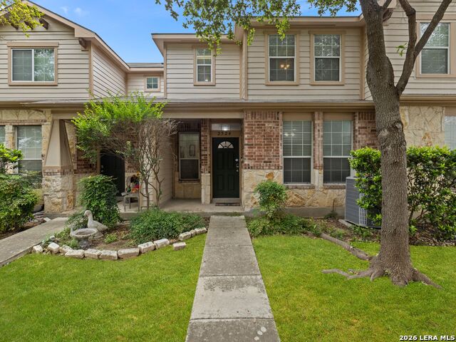 2524 Grayson Cir Property Photo 2