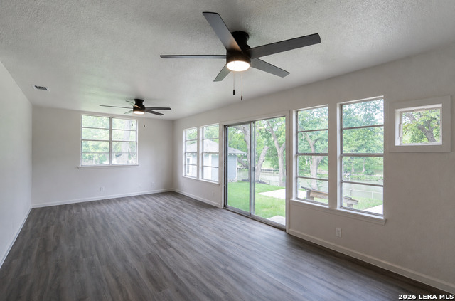526 Cypress Property Photo 6