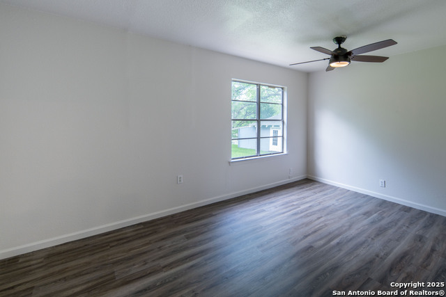 526 Cypress Property Photo 12