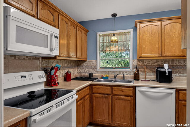 15505 Bradley Property Photo 9