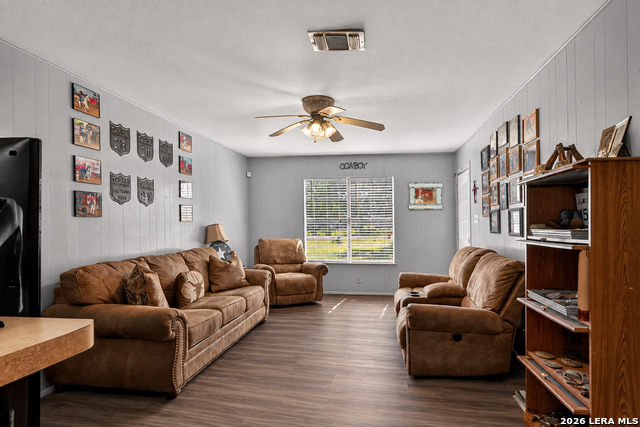 15505 Bradley Property Photo 11