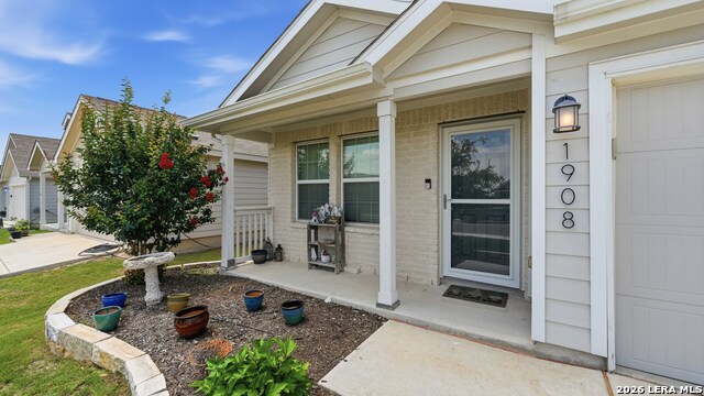 1908 Cisticola Property Photo 1