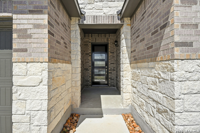 9327 Luke Path Property Photo 4