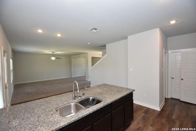 9111 Spigel Way Property Photo 8