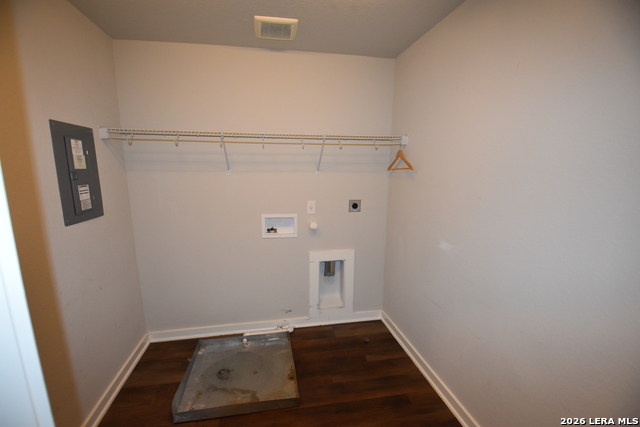 9111 Spigel Way Property Photo 17
