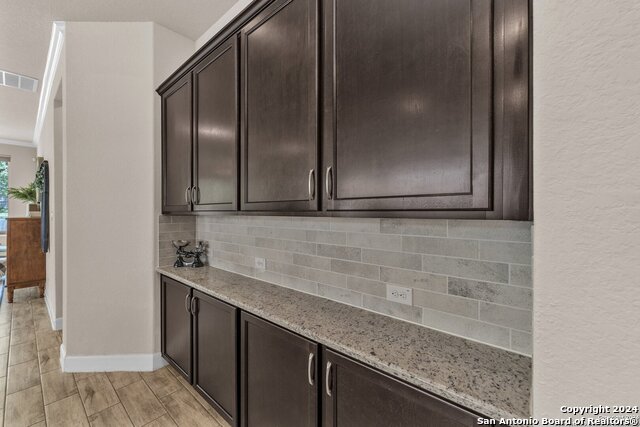 11926 Tower Crk Property Photo 6
