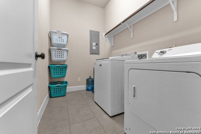 11926 Tower Crk Property Photo 18