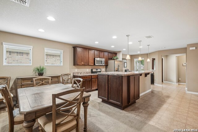 13063 Cache Crk Property Photo 8