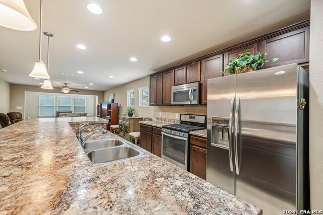 13063 Cache Crk Property Photo 10