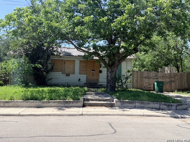 1502 Gorman Property Photo 1