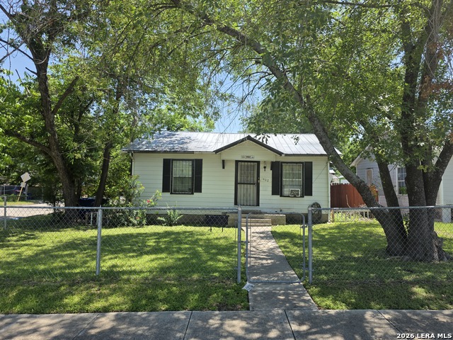 1402 Hermine Property Photo 1