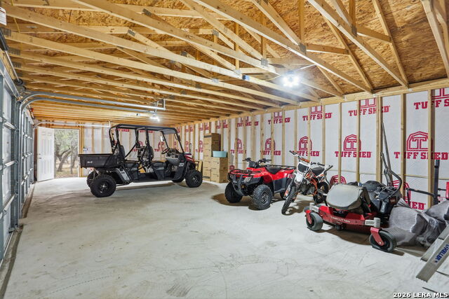 813 County Road 375 Property Photo 32