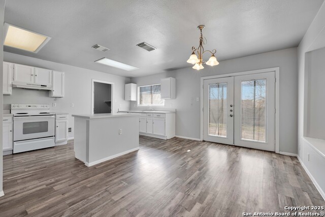 7011 Autumn Park Property Photo 6