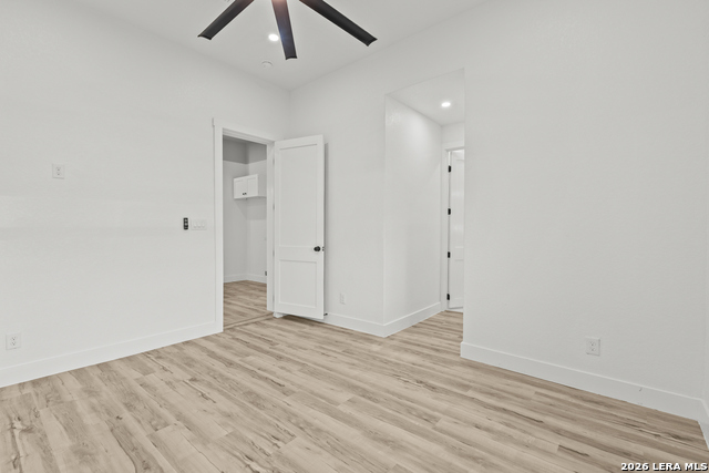 1227 Burnet St Property Photo 14