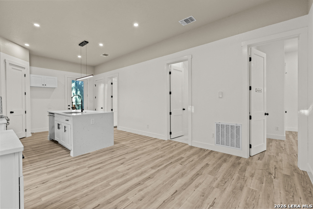 1227 Burnet St Property Photo 20