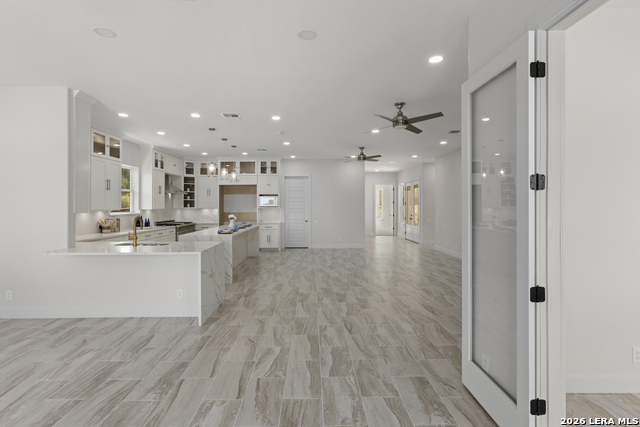 7310 Cresta Bulivar Property Photo 4