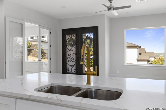 7310 Cresta Bulivar Property Photo 15