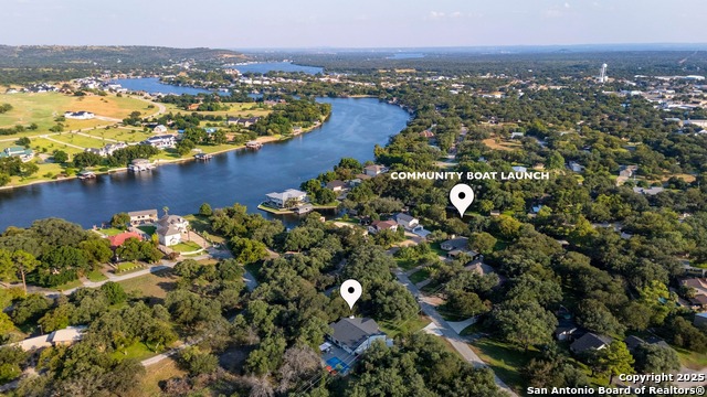 113 Timberlake Property Photo 8