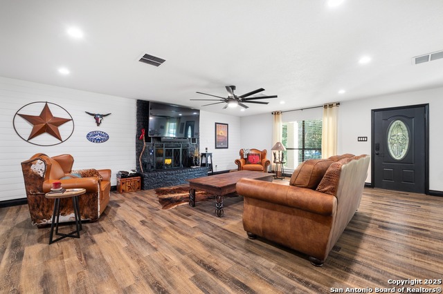 113 Timberlake Property Photo 16