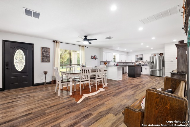 113 Timberlake Property Photo 17