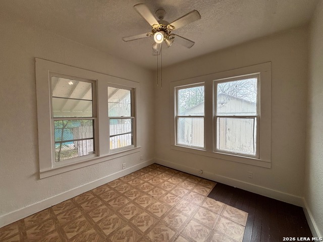 2810 W Salinas Property Photo 9