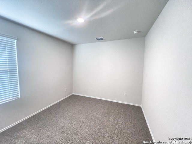 1644 Layne Loop Property Photo 6