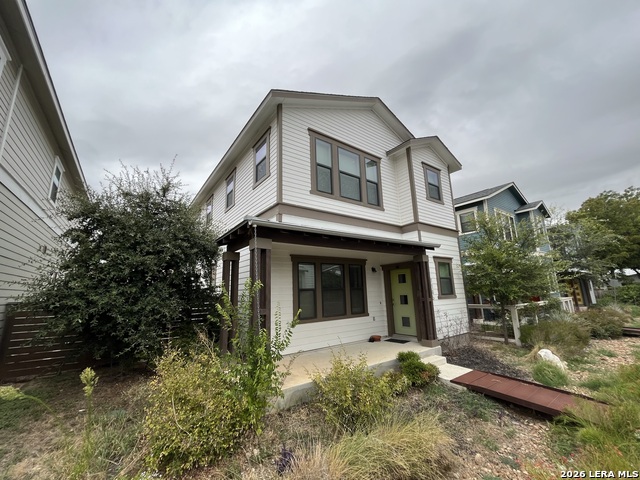1146 N OLIVE ST Property Photo 1