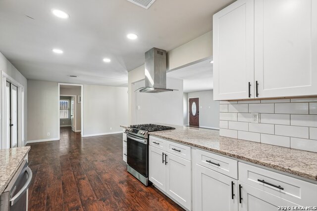 227 Colwyn Pass Property Photo 14