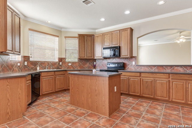 8510 Espanola Property Photo 8