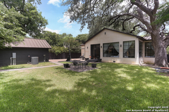 182 E Edgewood Pl Property Photo 24