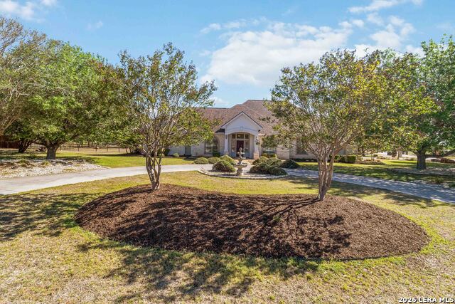 1116 Stagecoach Trl Property Photo 2