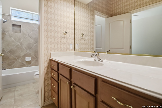 1116 Stagecoach Trl Property Photo 28