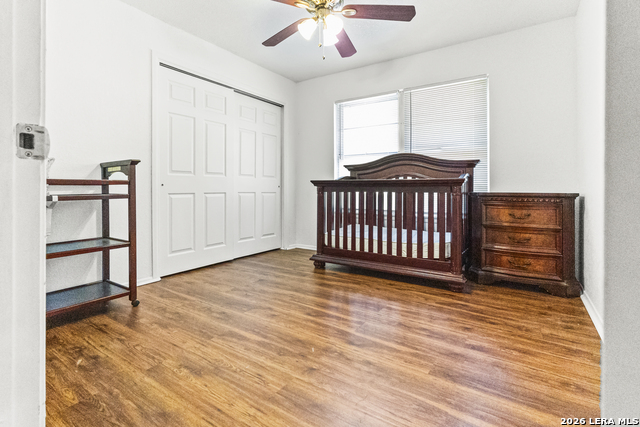 302 Redcliff Property Photo 10