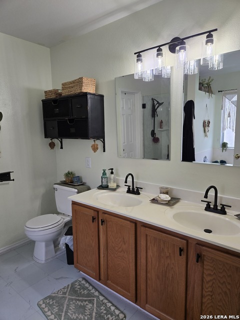 7443 Carriage Pass Property Photo 8