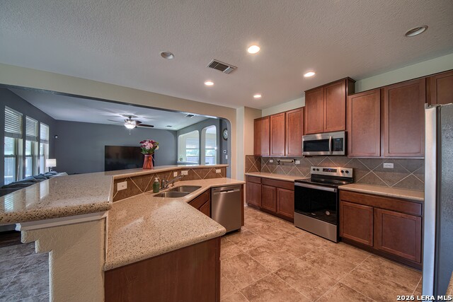 20523 Creek Riv Property Photo 10