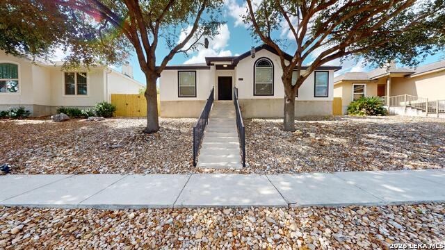 6127 Royal Rdg Property Photo 1