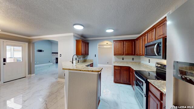 6127 Royal Rdg Property Photo 14