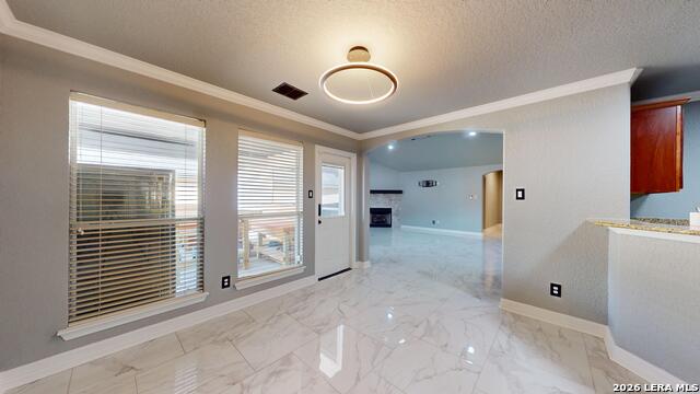 6127 Royal Rdg Property Photo 18
