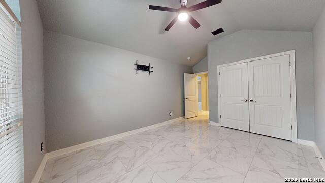 6127 Royal Rdg Property Photo 28