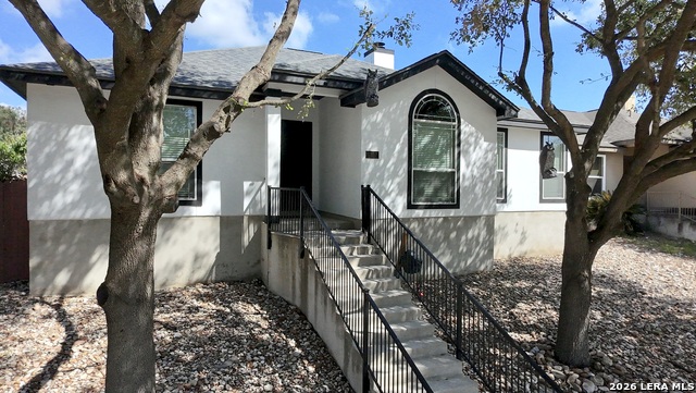 6127 Royal Rdg Property Photo 36