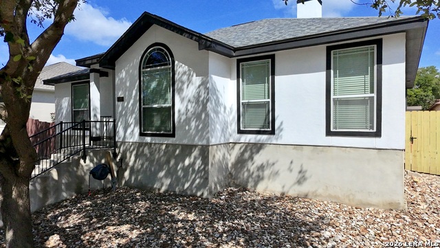 6127 Royal Rdg Property Photo 38