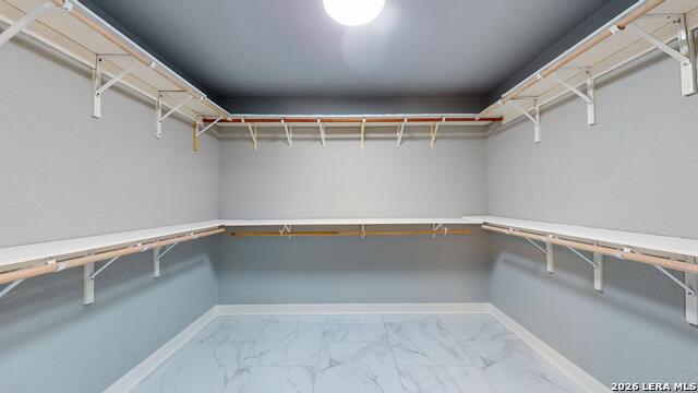 6127 Royal Rdg Property Photo 42