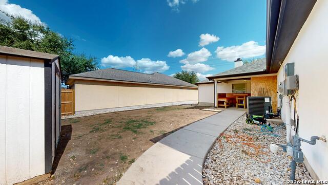 6127 Royal Rdg Property Photo 52