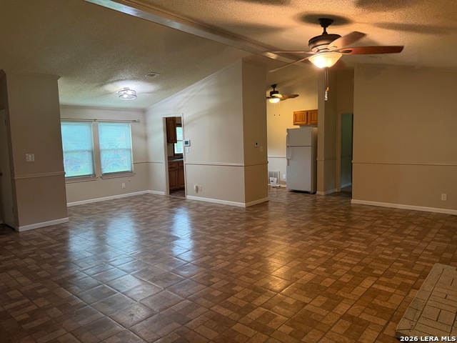 127 Stonegate Property Photo 3