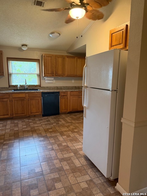 127 Stonegate Property Photo 8